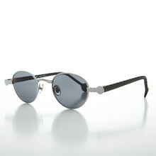 Load image into Gallery viewer, 90s Metal Steampunk Victorian Wide Frame Vintage Sunglass - Gideon
