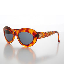 Load image into Gallery viewer, Mod Cat Eye Vintage Sunglasses - Ginny

