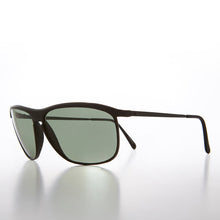 Load image into Gallery viewer, Black Curved Vintage Sunglass - Gus
