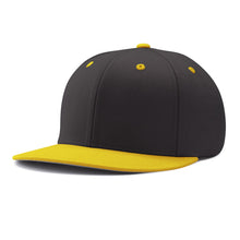 Load image into Gallery viewer, Pennant Snapback
