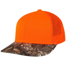 Load image into Gallery viewer, Performance Trucker Snapback
