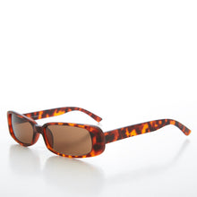 Load image into Gallery viewer, Sleek Rectangular Mod 90s Sunglasses - Hunter
