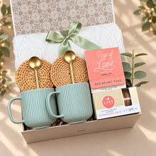 Load image into Gallery viewer, Housewarming Gift Set – Blanket, Coffee &amp; Home Accents
