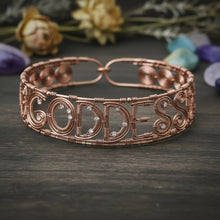 Load image into Gallery viewer, Custom copper wire wrapped Moissanite goddess choker necklace
