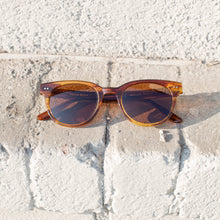 Load image into Gallery viewer, Round Hipster Sunglass with Polarized Lens - Darcy
