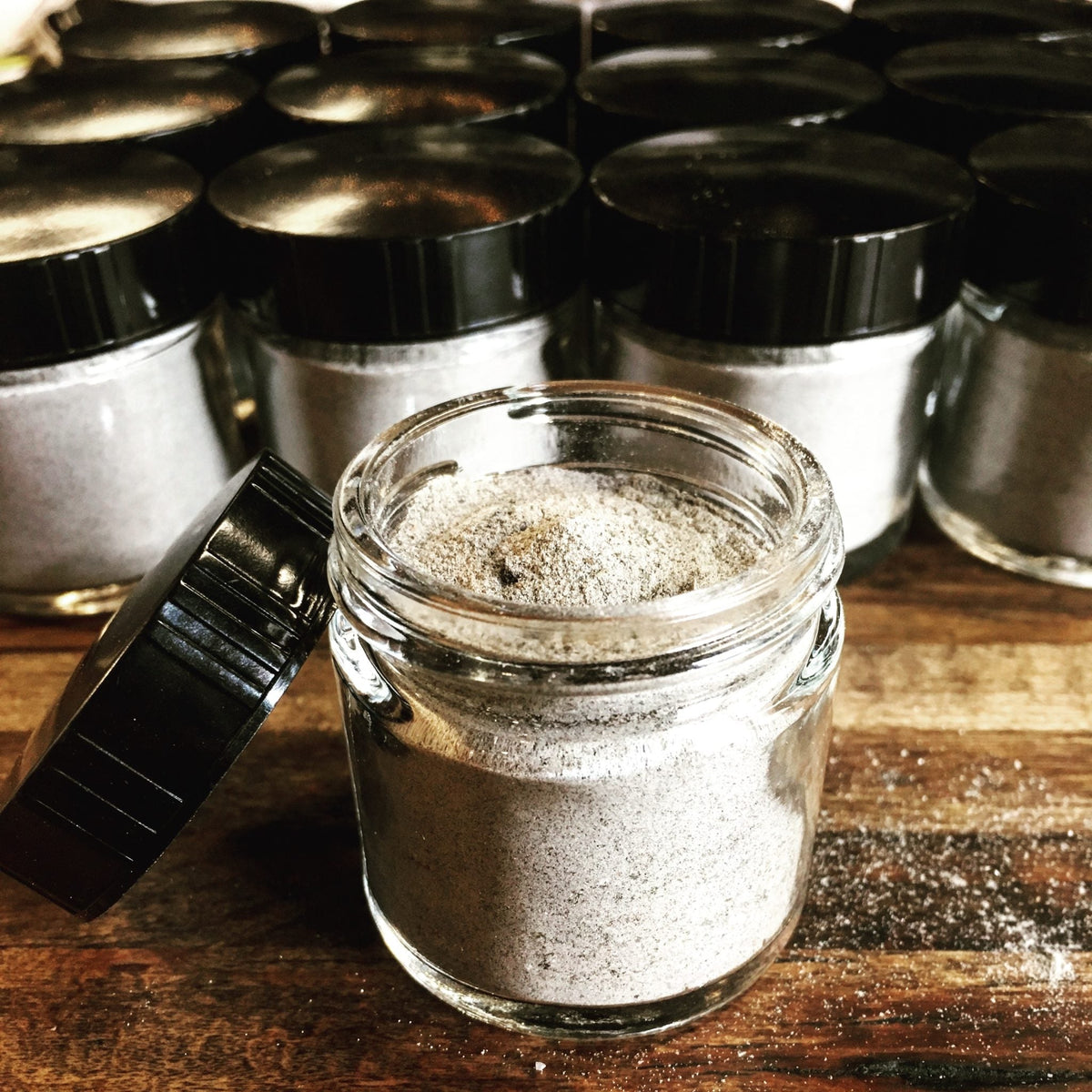 Tooth Powder - Low-Waste Mineral Toothpaste – BiteMyWood