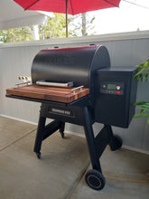 Load image into Gallery viewer, BBQ Boards®, Traeger Ironwood 650 Front Board
