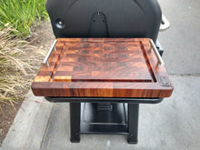Load image into Gallery viewer, BBQ Boards®, Weber Searwood 600 Side Board
