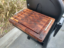 Load image into Gallery viewer, BBQ Boards®, Weber Searwood 600 Side Board
