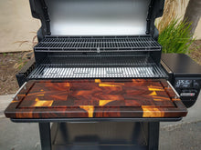 Load image into Gallery viewer, BBQ Boards®, Weber Searwood XL 600 Front Board
