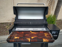 Load image into Gallery viewer, BBQ Boards®, Weber Searwood XL 600 Front Board
