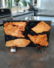 Load image into Gallery viewer, BBQ Blades™ Magnetic Blade Block
