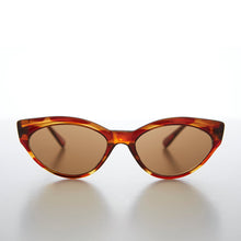 Load image into Gallery viewer, Perfect Oval Cat Eye Vintage Sunglasses - Irene
