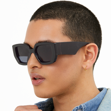 Load image into Gallery viewer, Incognito - Black
