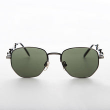 Load image into Gallery viewer, Square Vintage Sunglass with Industrial temples - Jagger

