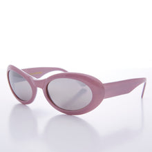 Load image into Gallery viewer, Curved Oval Cat Eye Vintage Sunglass - Lanie 2

