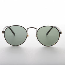 Load image into Gallery viewer, Classic Round Preppy Vintage Sunglass with Glass Lens - Logan
