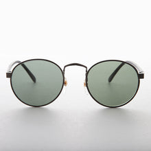 Load image into Gallery viewer, Classic Round Preppy Vintage Sunglass with Glass Lens - Logan
