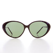 Load image into Gallery viewer, Large Oval Cat Eye Sunglass - Luxx
