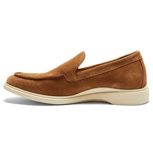 Load image into Gallery viewer, The Loafer (Grizzly)
