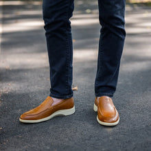 Load image into Gallery viewer, The Loafer (Honey &amp; Cream)
