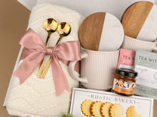 Load image into Gallery viewer, Luxury Couples Gift Set

