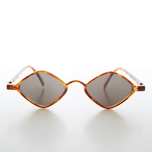 Load image into Gallery viewer, Diamond Shape Vintage Sunglasses - Marvel
