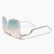 Load image into Gallery viewer, Granny-Chic Polarized Oversized Sunglass - Mia
