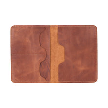 Load image into Gallery viewer, Viaggio Leather Passport Wallet
