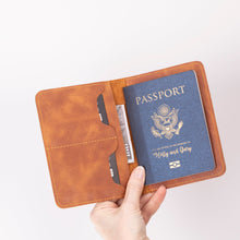 Load image into Gallery viewer, Viaggio Leather Passport Wallet
