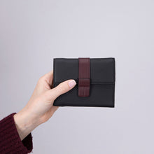 Load image into Gallery viewer, Elba Leather Women's Wallet
