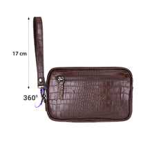 Load image into Gallery viewer, Noma Leather Clutch Bag
