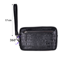 Load image into Gallery viewer, Noma Leather Clutch Bag

