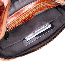 Load image into Gallery viewer, Noma Leather Clutch Bag
