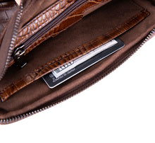 Load image into Gallery viewer, Noma Leather Clutch Bag
