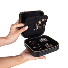 Load image into Gallery viewer, Amanda Leather Jewelry Box, Medium
