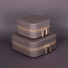 Load image into Gallery viewer, Amanda Leather Jewelry Box, Medium
