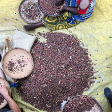 Load image into Gallery viewer, 65% Madagascar Dark Chocolate
