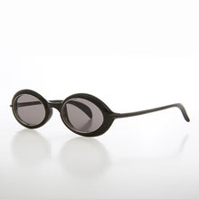 Load image into Gallery viewer, Small Oval Sci-Fi Vintage Sunglass - Nano
