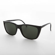 Load image into Gallery viewer, Classic Large Rectangle Frame Vintage Sunglass - Nan
