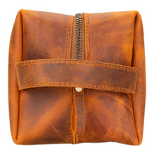 Load image into Gallery viewer, Eve Leather Dopp Kit, X Large
