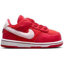 Load image into Gallery viewer, Nike Dunk Low Valentine&#39;s Day (2024) (TD)
