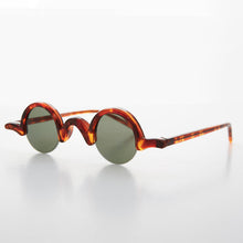 Load image into Gallery viewer, Round Victorian Vintage Spectacle Sunglass - Ozzy
