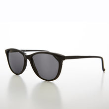 Load image into Gallery viewer, Classic Rounded Square Vintage Sunglass - Peppy
