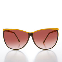 Load image into Gallery viewer, 80s Women&#39;s Gradient Lens Vintage Sunglasses - Prissy
