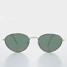 Load image into Gallery viewer, Oval Gold Vintage Sunglasses - Reggie
