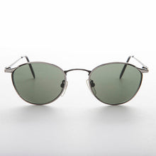 Load image into Gallery viewer, Round Metal Polo Schoolboy Classic Vintage Sunglass - Rory
