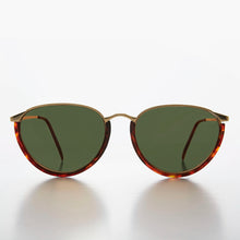 Load image into Gallery viewer, Women's Gold Brow Line 80s Vintage Sunglass - Roxie
