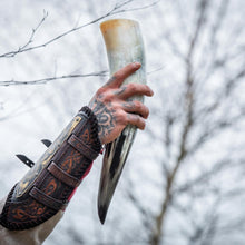 Load image into Gallery viewer, Curved Drinking Horn Bundle with Stand &amp; Holster
