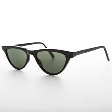 Load image into Gallery viewer, Small Cat Eye Vintage Sunglass - Shirl
